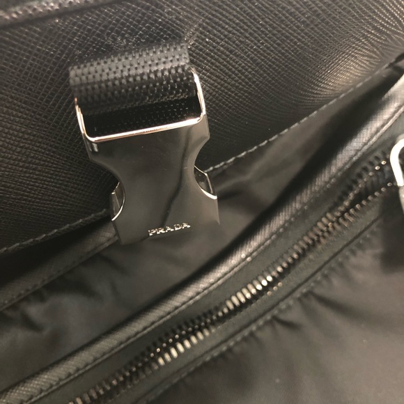 Prada Black Re-nylon And Saffiano Leather Shoulder Bag - Picture 11 of 16